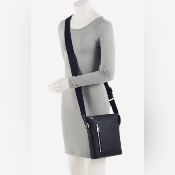 ๐ฅ LOUIS VUITTON DAMIER INFINI BRAZZA MESSENGER BAG UNISEX w/ DUST BAG - Picture 9 of 17